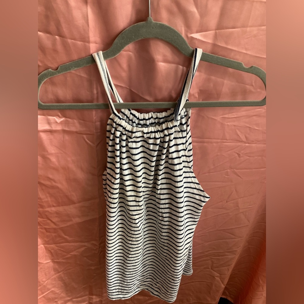 Max Studio Tank - Small - White with Navy Blue Stripes